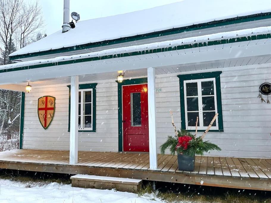 Chalets Nabu La Sacacomie - Riviere - Billard Saint-Alexis-des-Monts Exteriör bild